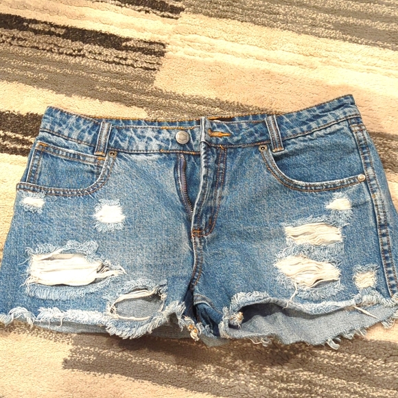 RVCA jean shorts - Picture 1 of 3